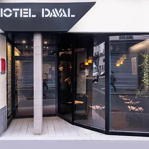 Daval Ξενοδοχείο