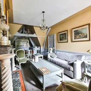 Parc Royal Apartment